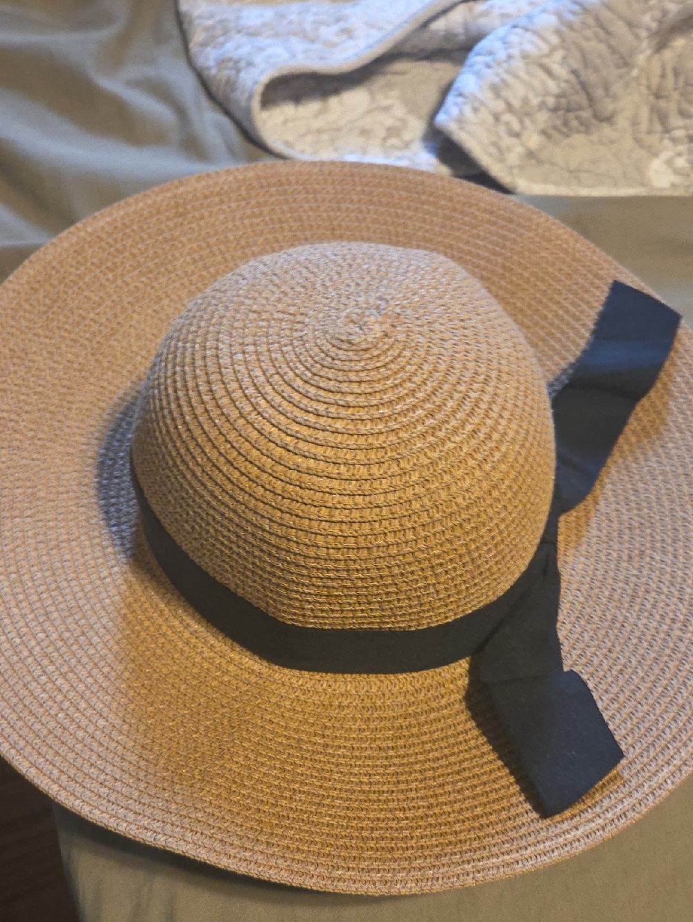 Source Unknown Tan‎ Straw Sun Hat with Black Ribbon